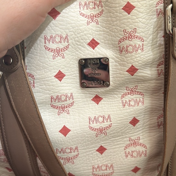 MCM tote - Picture 2 of 15